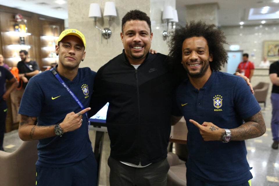Ronaldo pede "acompanhamento psicológico" para Neymar por "pressão desproporcional"