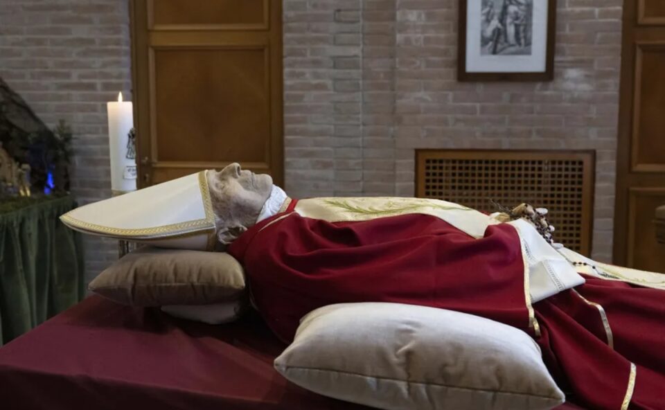 bento xvi (1)