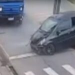 caminhoneiro carro ejetado