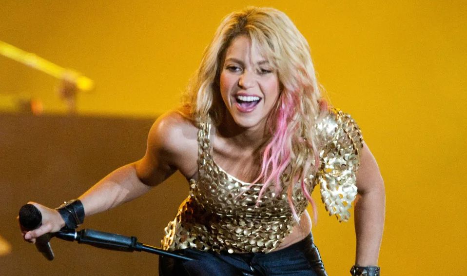Piqué teria pedido segunda chance a Shakira e caído no choro com negativa da cantora