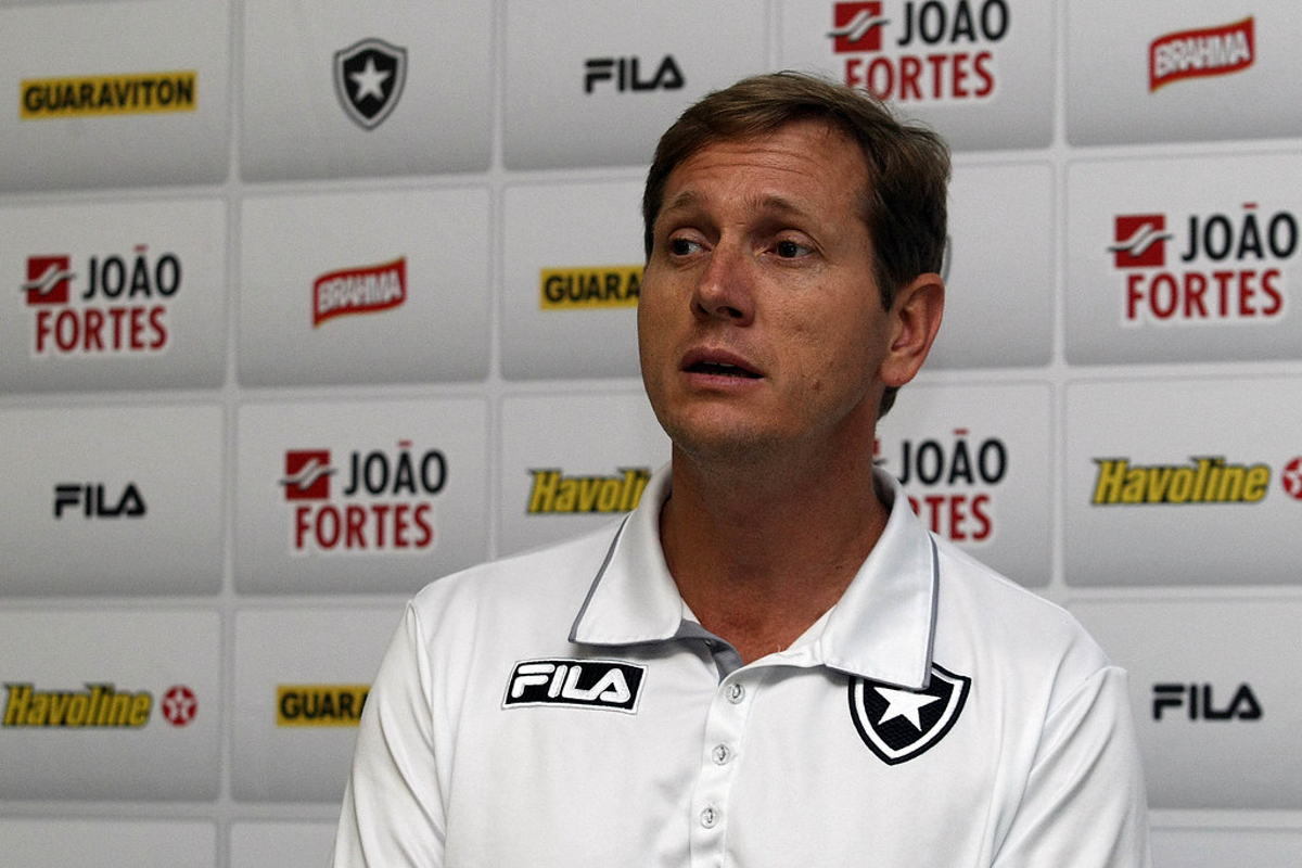 Solivan Dalla Valle pode voltar ao Paraná Clube.