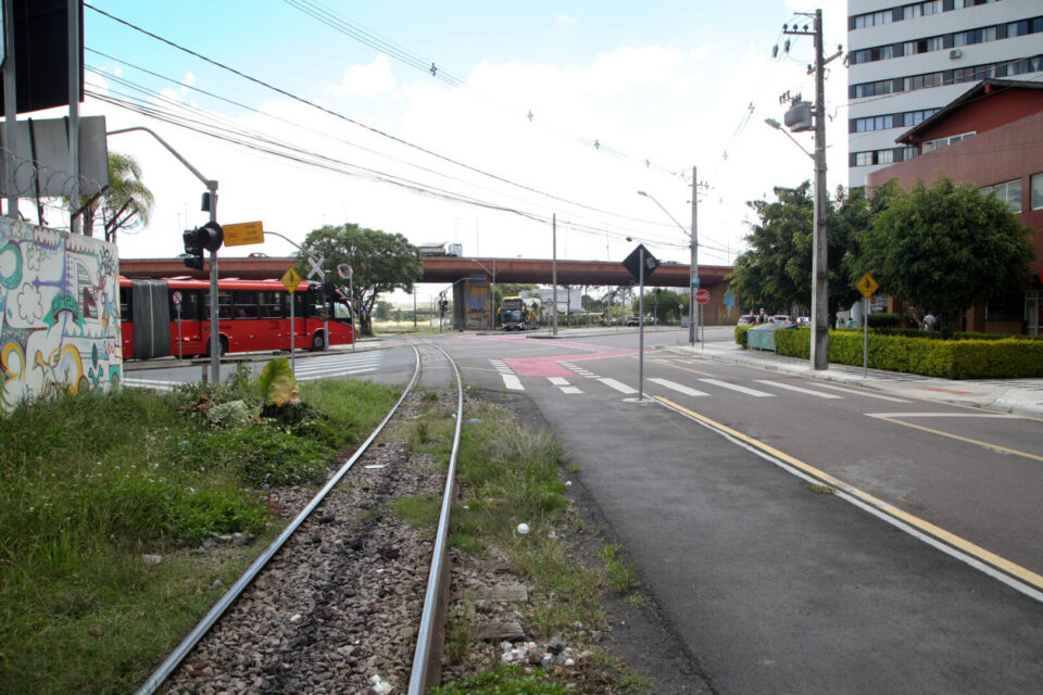 trem linha ferrea
