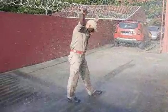 Sargento encerra ciclo de 35 anos de carreira no Corpo de Bombeiros e celebra: 'Dever cumprido'