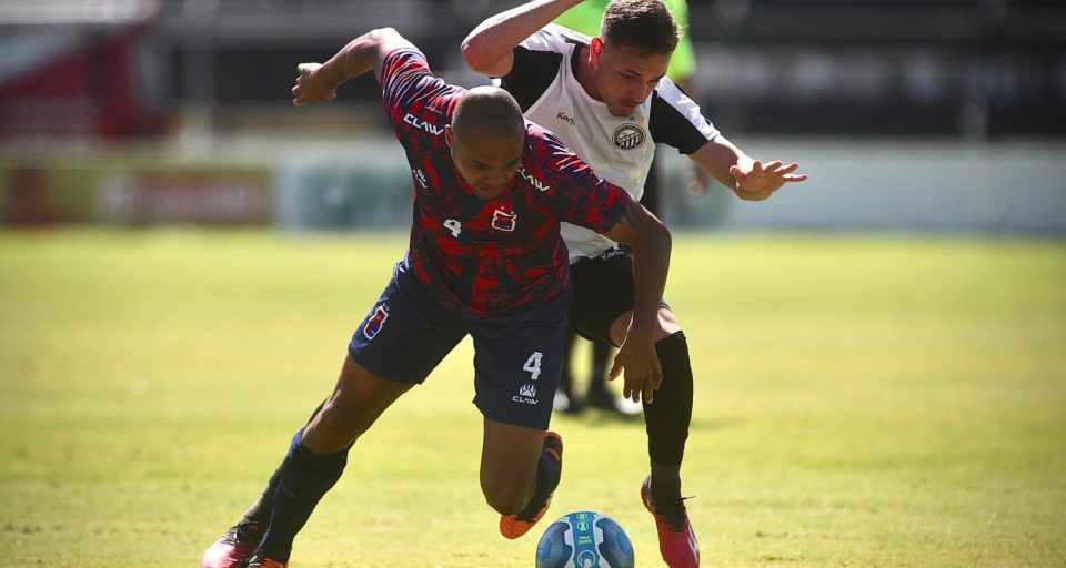 Paraná Clube - jogo-treino