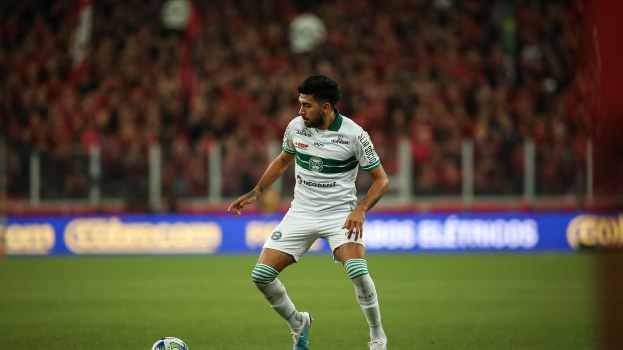 Marcelino Moreno, meia do Coritiba.