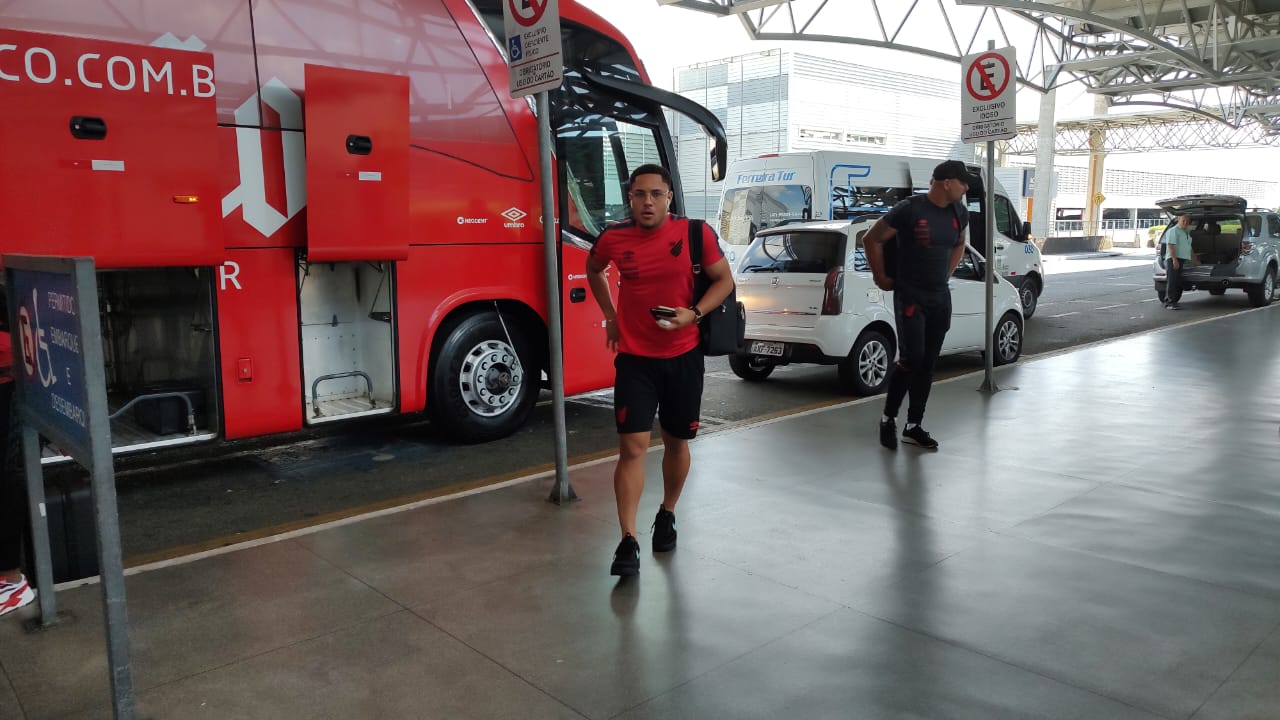 Vitor Roque, do Athletico.