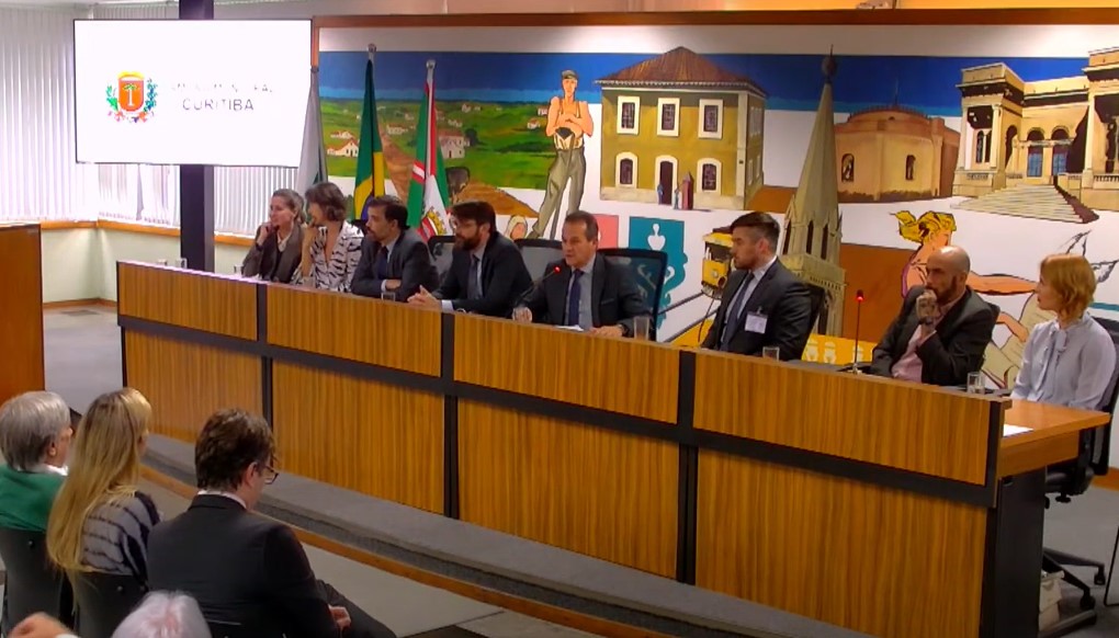 Debate sobre regulamentação da profissão de criminólogo vai a Brasília, diz vereador de Curitiba