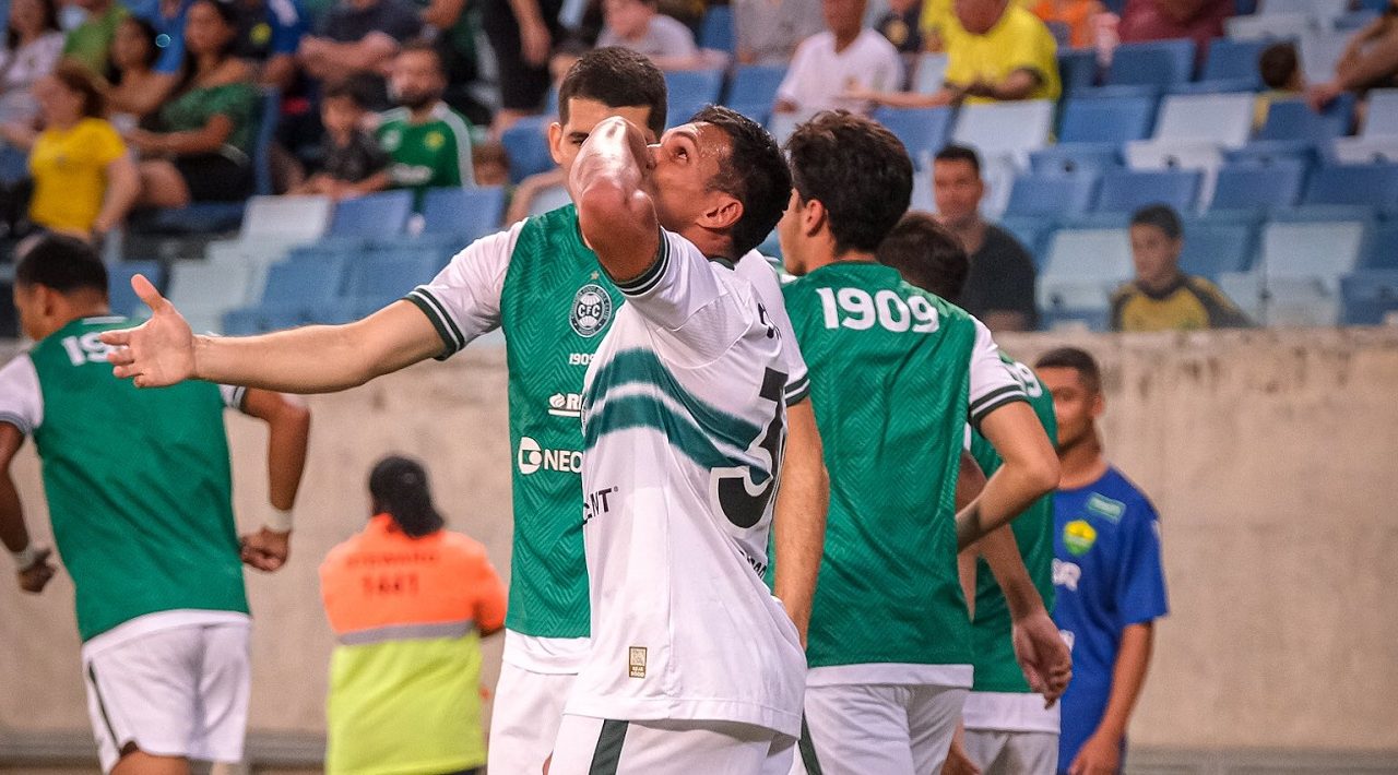 Coritiba - Robson