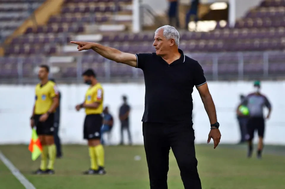Fahel Júnior, novo técnico do Paraná Clube.
