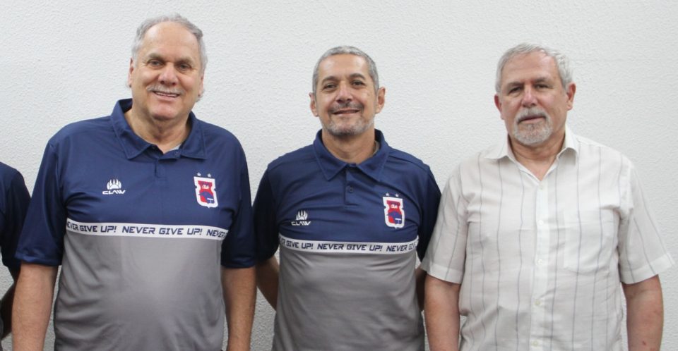 Paulo César Silva deixa direção de futebol do Paraná Clube.