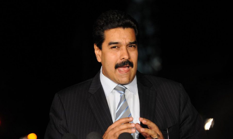 Maduro desembarca em Brasília a convite de Lula