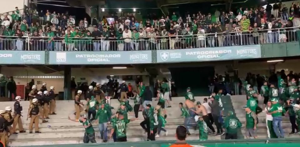 Coritiba - Torcida briga