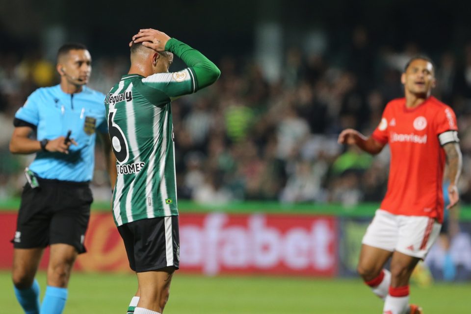 Coritiba vive a maior seca de sua história.
