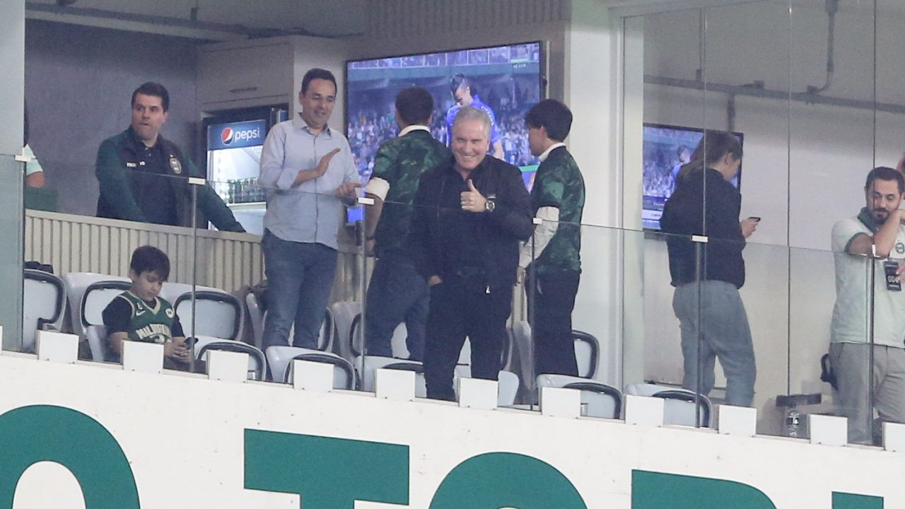 Roberto Justus, no Couto Pereira, em jogo do Coritiba