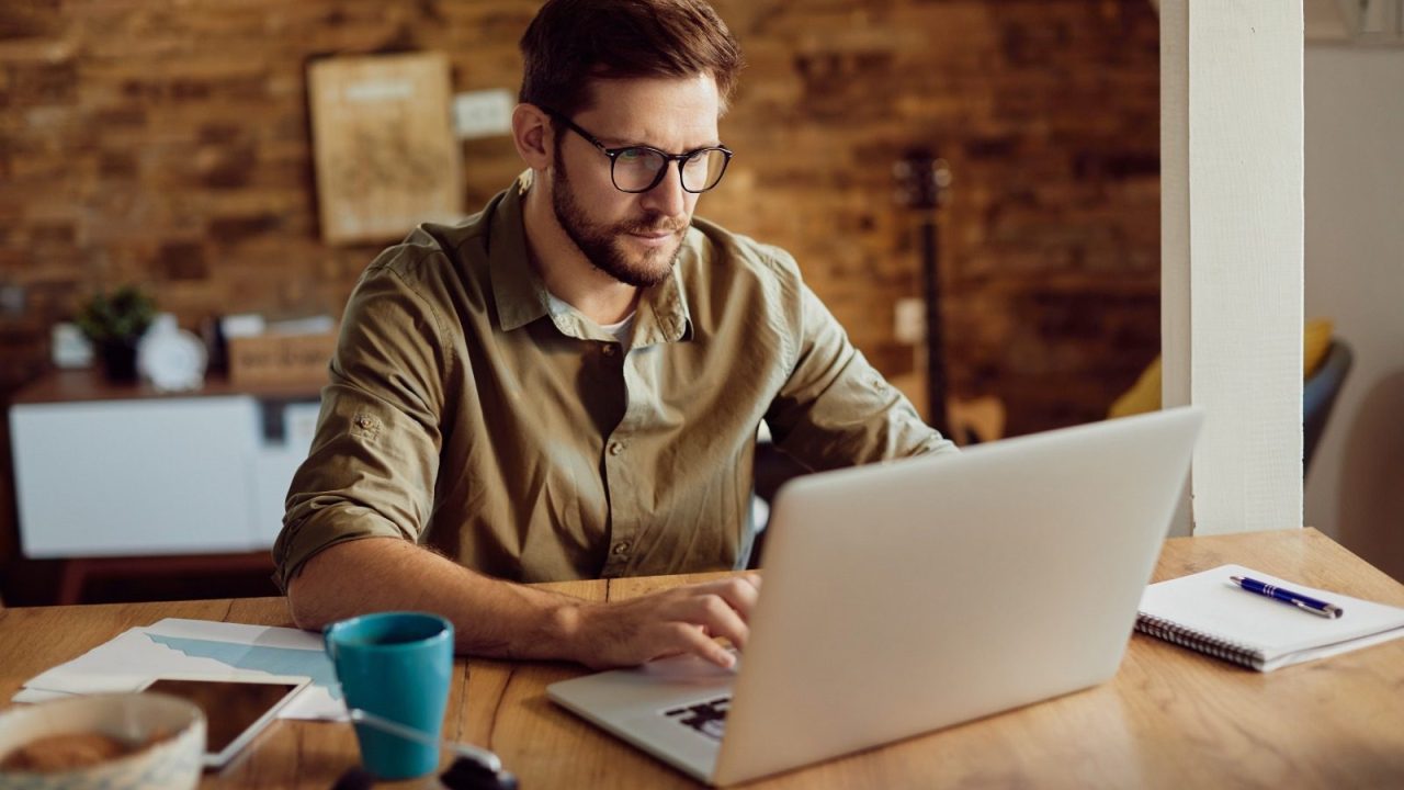 Startup cria algoritmo que identifica risco de 5 tipos de câncer; veja como usar plataforma de graça
