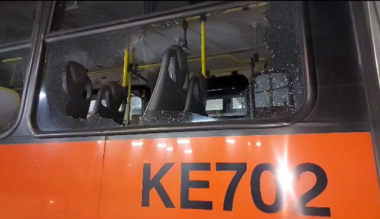 Encontro de torcidas após fim do jogo do Athletico rende correria e pânico no Terminal do Boqueirão