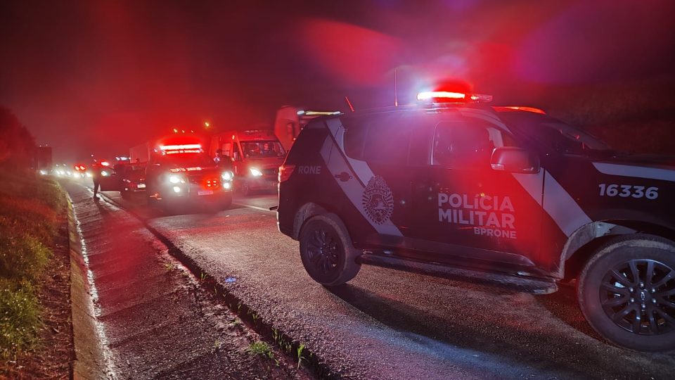 Suspeito com carro roubado reage a abordagem e morre em confronto com a polícia na BR-277