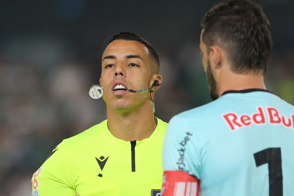 Yuri Elino Ferreira da Cruz, árbitro de Coritiba x Bragantino.
