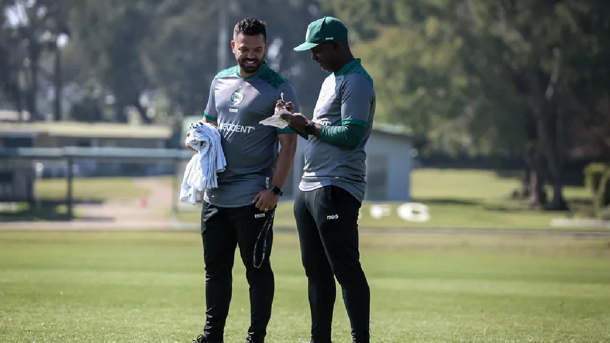 Willians Alves e Reginaldo Nascimento, auxiliares do Coritiba