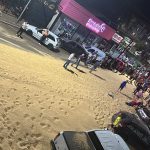 caminhão desgovernado atinge mais de 20 carros e deixa dois feridos no Paraná