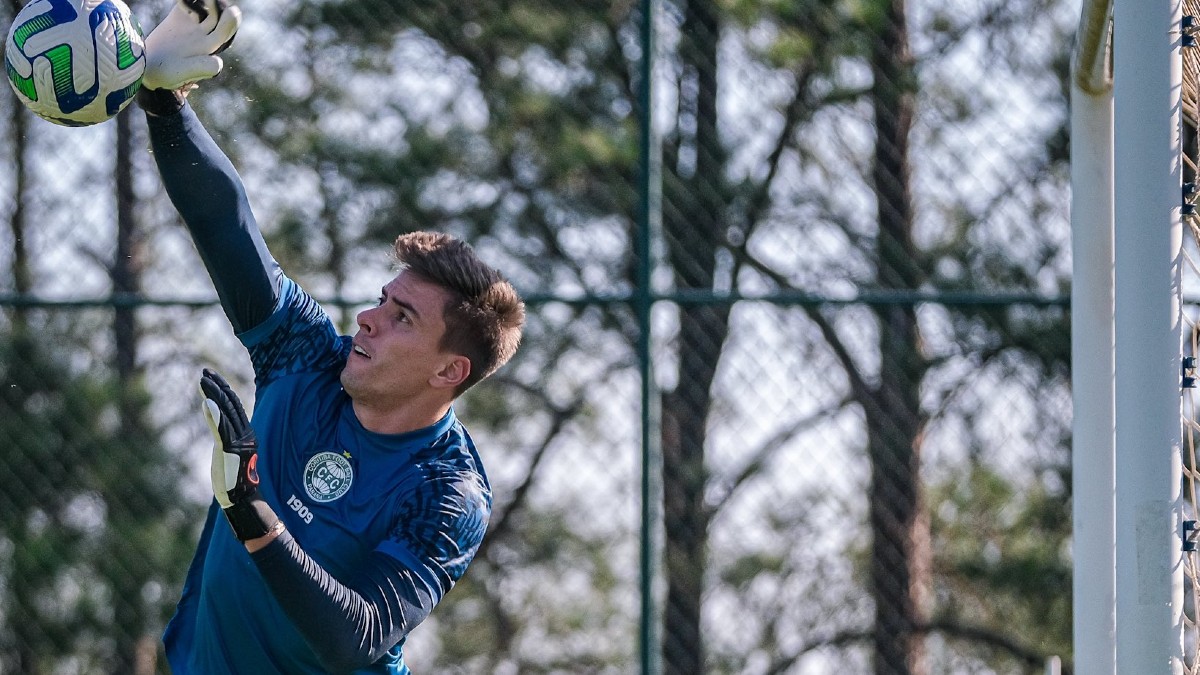 Luan Polli em treino do Coritiba