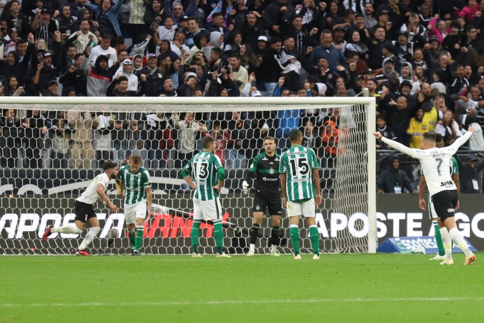 Corinthians x Coritiba.