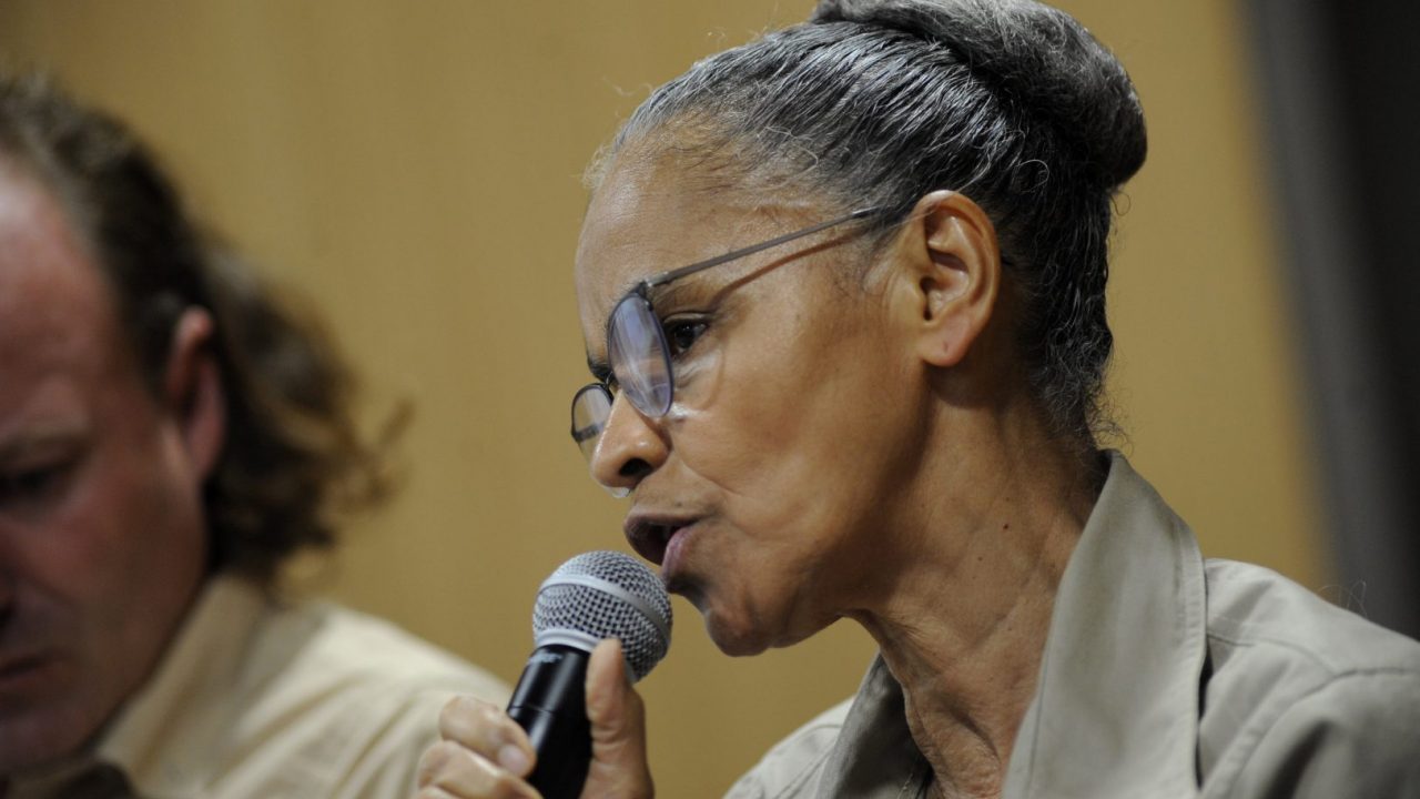 A ministra Marina Silva em entrevista coletiva sobre os incêndios florestais no Amazonas. (Foto: CLAUDIO REIS/Agência Enquadrar/Folhapres)