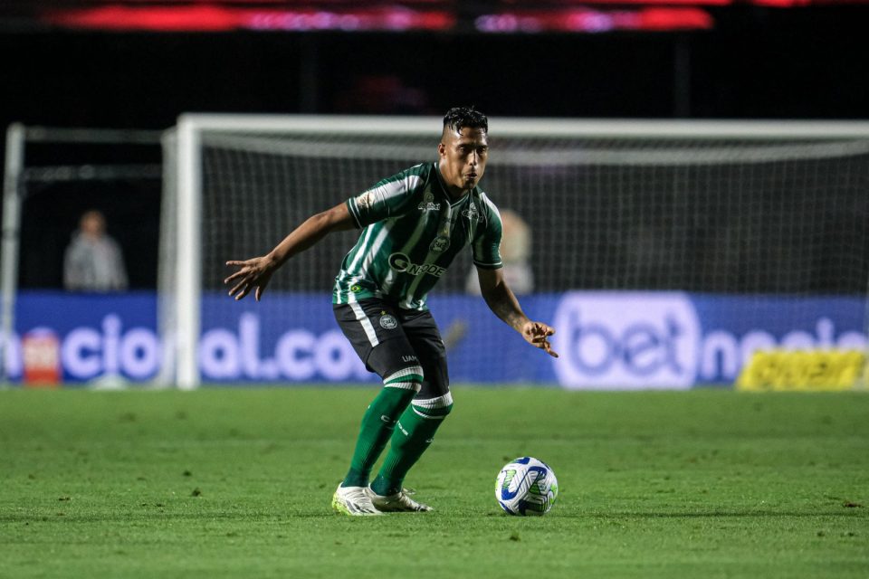 Sebastián Gómez, meia do Coritiba.