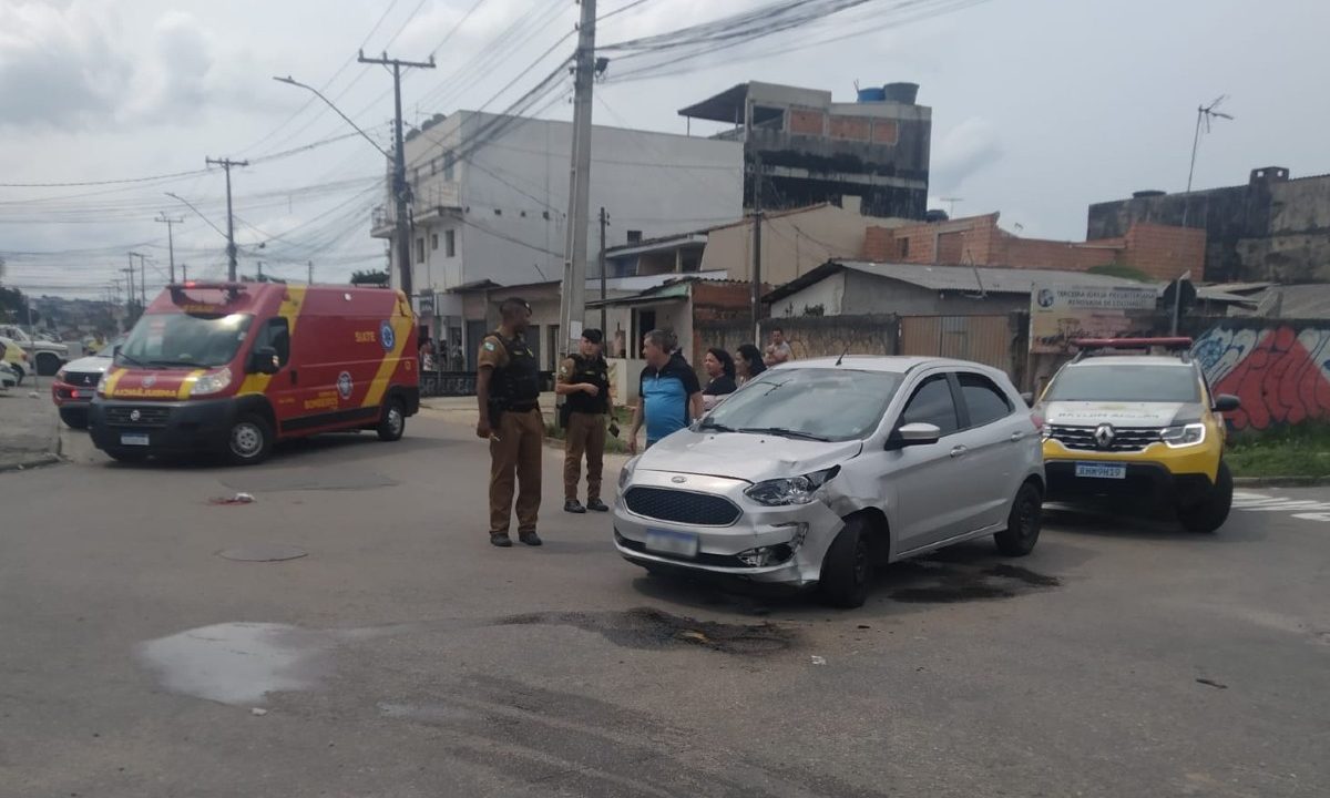 acidente-moto-carro-colombo-preferencial-1