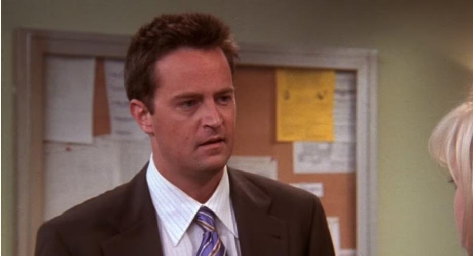 ator-matthew-perry-o-chandler-de-friends-morre-aos-54-anos-4f981