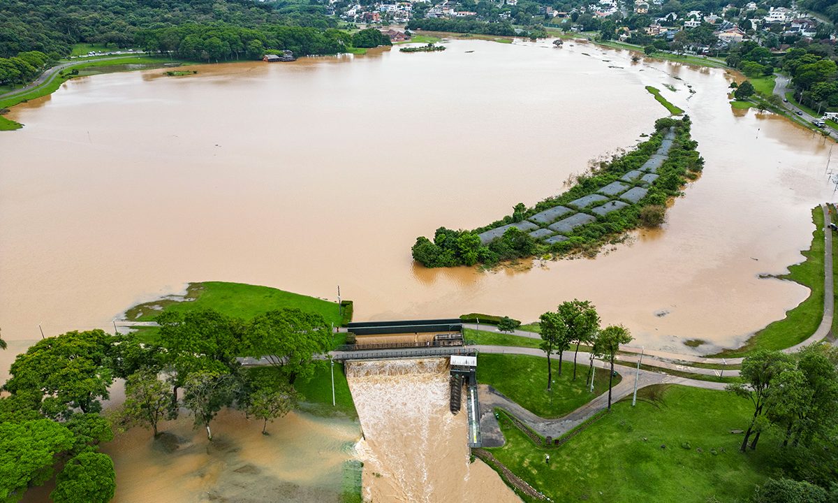 parque-barigui-depois-da-chuva-smcs