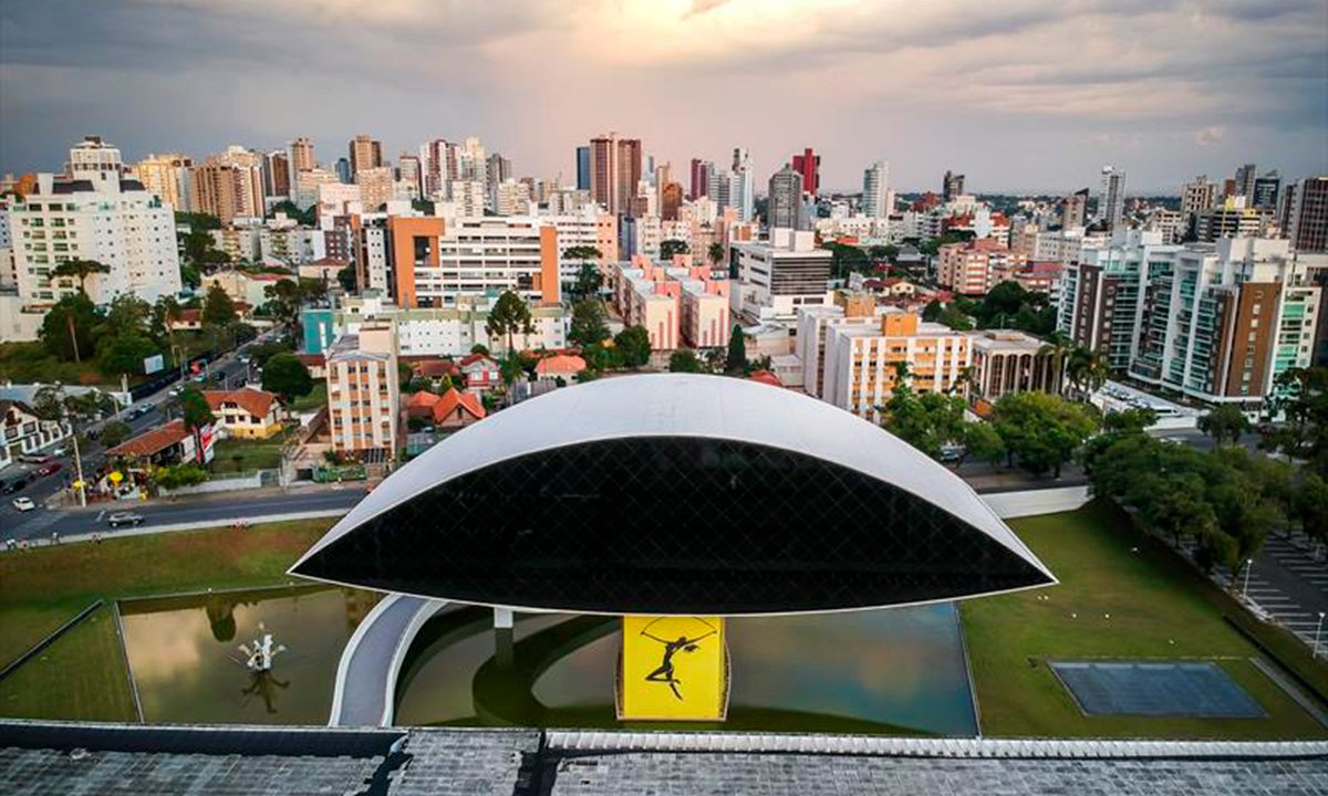 previsao-do-tempo-nublado-abafado-curitiba