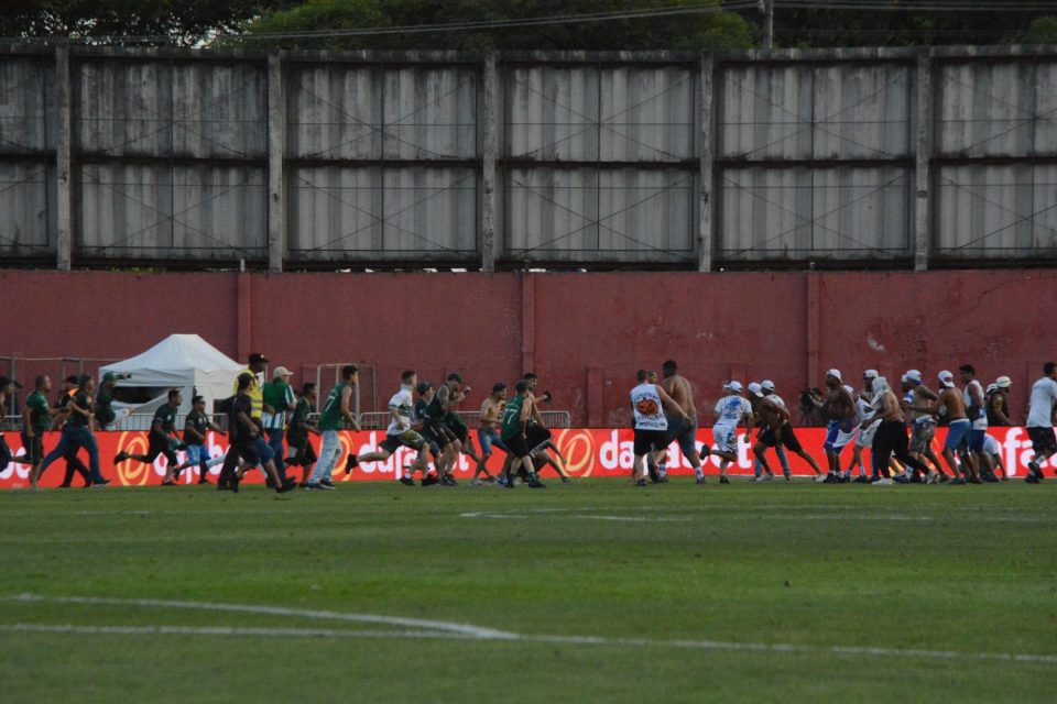Confusão-Cruzeiro-Irisbel-Correia
