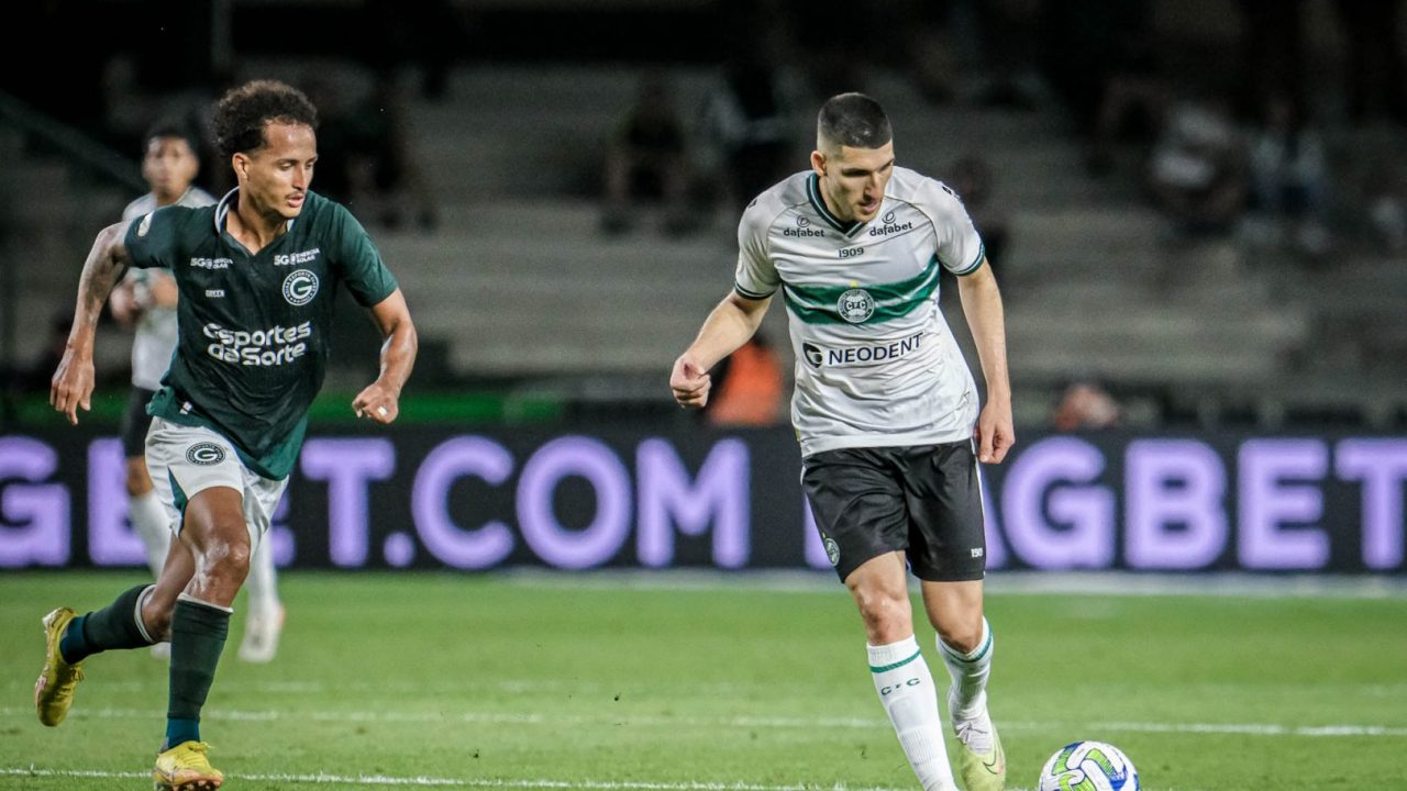 Matheus Bianqui, meia do Coritiba.