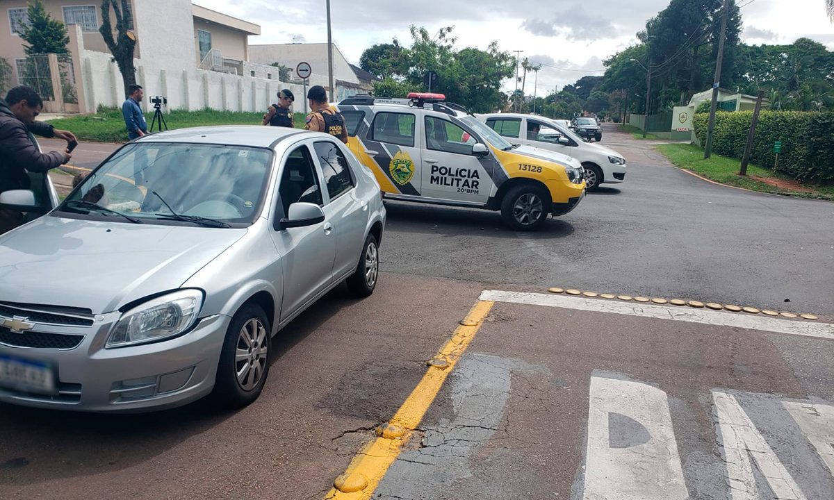 acidente-moto-carro-motociclista-fratura-exposta-boqueirao-1