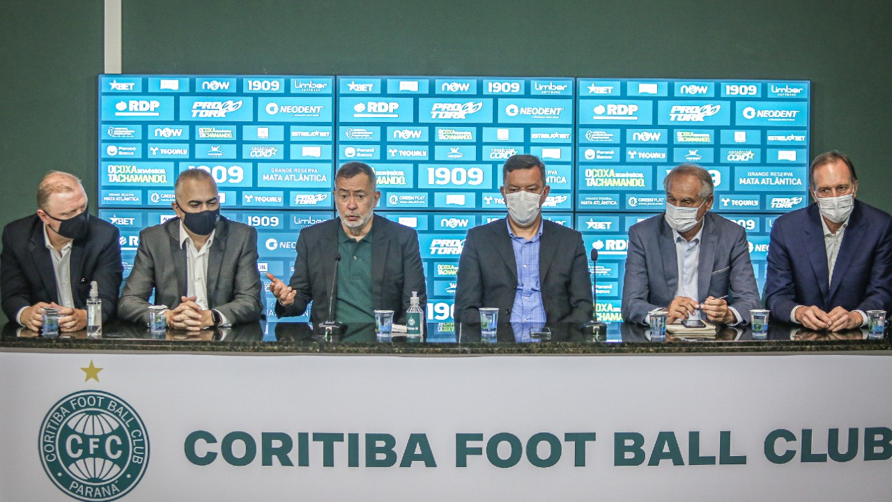 Entrevista da diretoria do Coritiba em 2022.