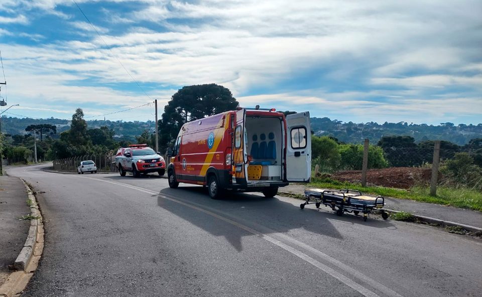 motociclista-arremessado-cerca-acidente-tamandare