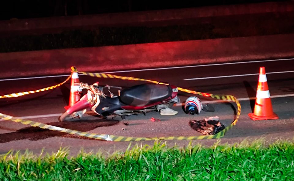 motociclista-morre-acidente-br-376-sjp
