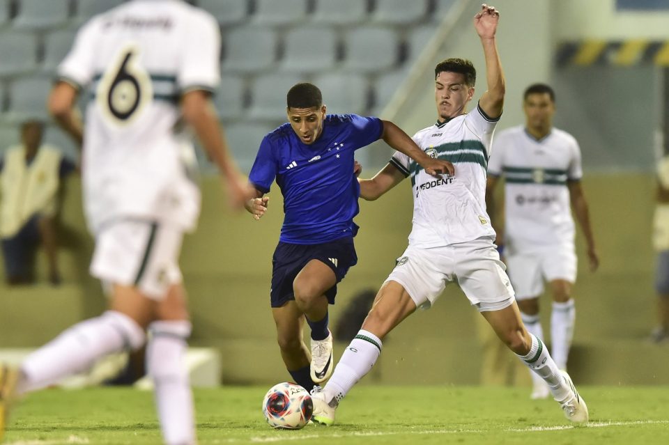 Cruzeiro x Coritiba, pela Copinha.