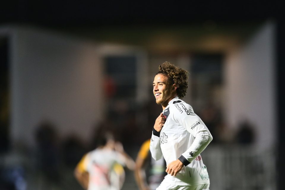 Figueiredo é o novo reforço do Coritiba.