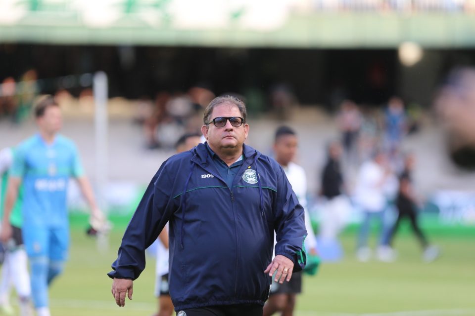 Guto Ferreira, técnico do Coritiba