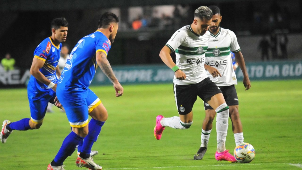 Coritiba x São Joseense.
