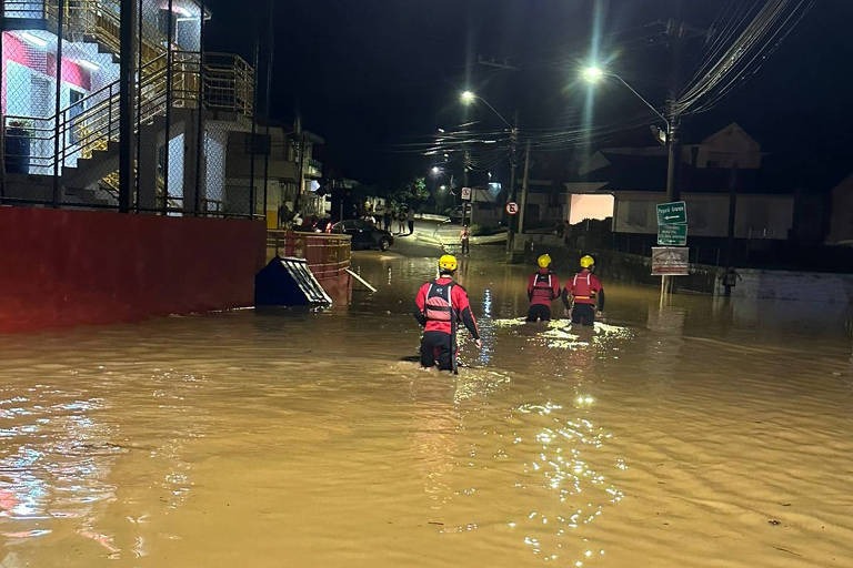 alagamento-chuvas-sc