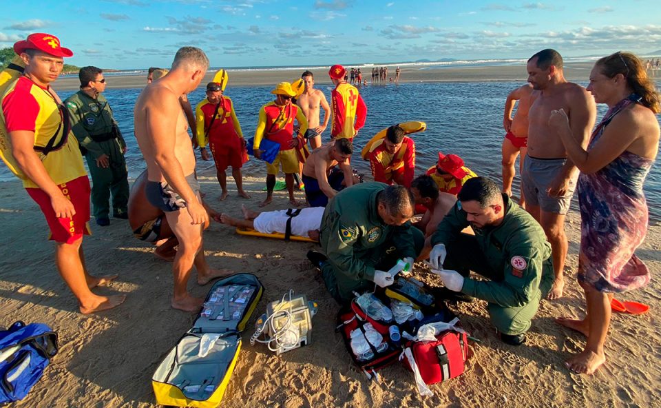 homem-trauma-coluna-litoral-parana-2