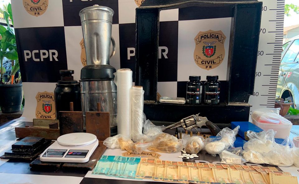 mini-laboratorio-de-drogas-encontrado-policia-1