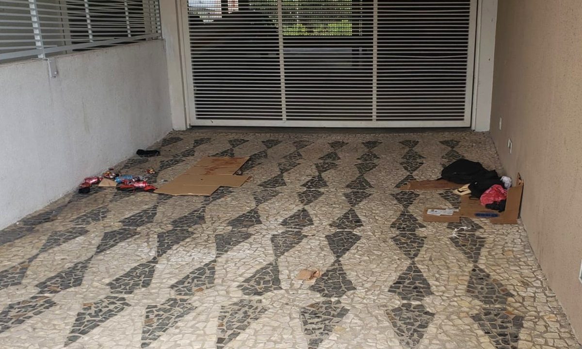 morador-de-rua-morto-boa-vista-curitiba-1