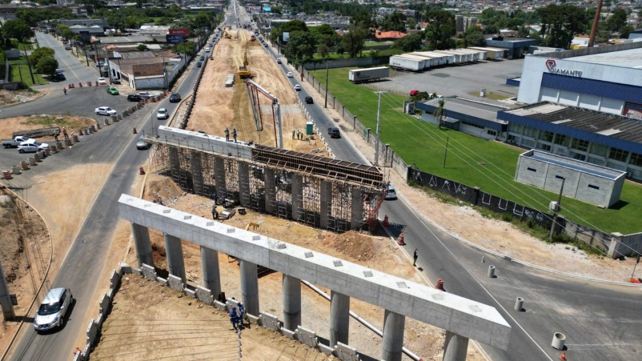 viaduto-bradesco-br-376