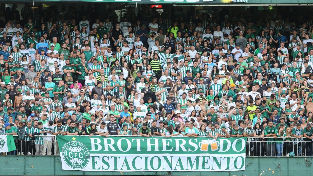 Torcida do Coritiba.