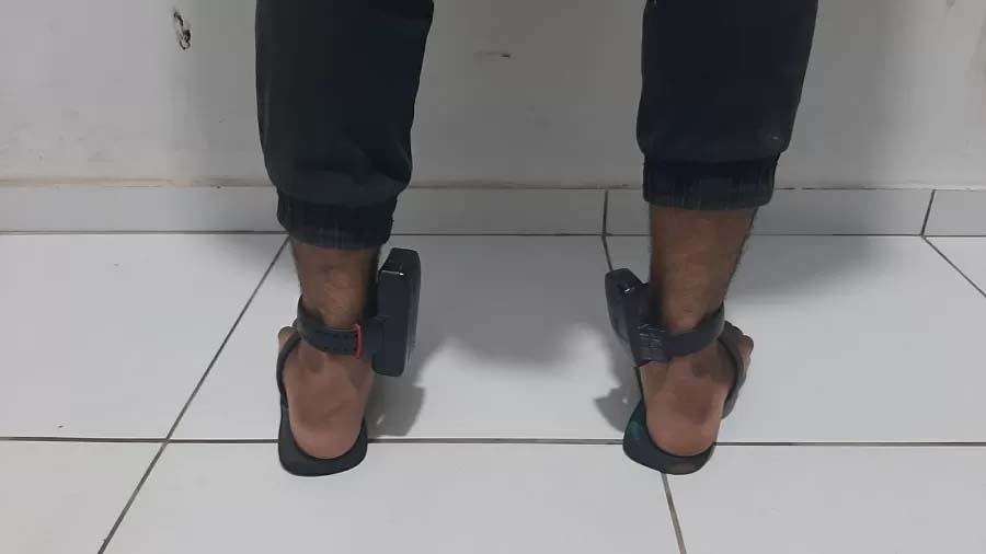 homem-preso-duas-tornozeleiras-eletrônicas