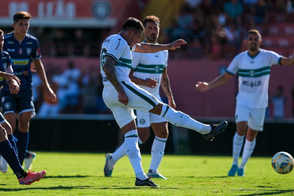 Robson em Cianorte x Coritiba